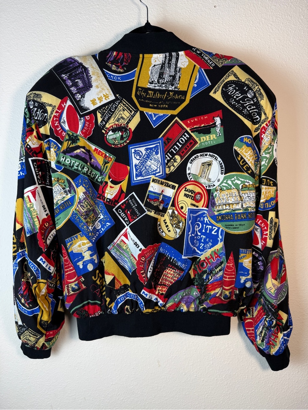 Vintage Patina International Novelty Passport Hotel Stamp Bomber Jacket Large - Picture 10 of 11